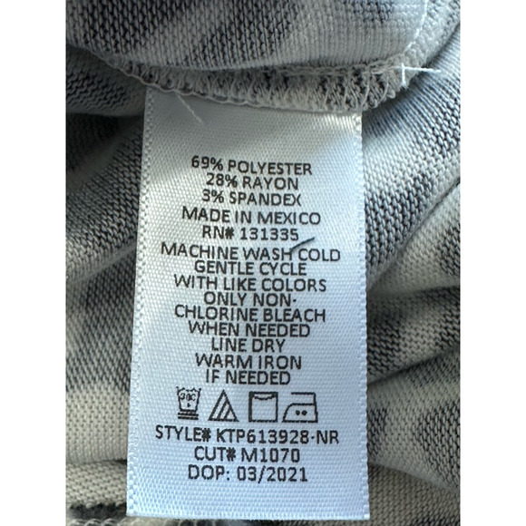 Socialite Womens Pullover Fuzzy Sweater White Leopard Print Long Sleeve S New - Picture 8 of 8